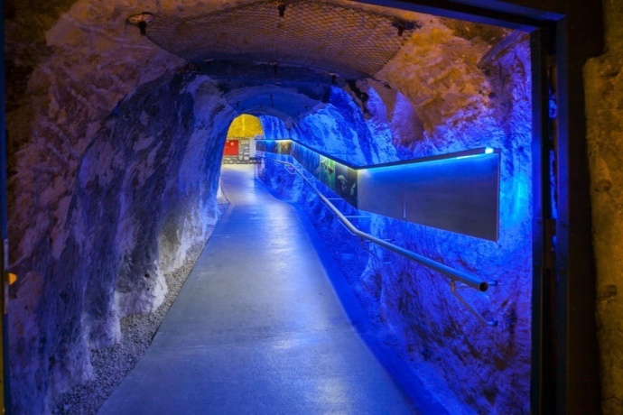 Fertőrákosi Barlangszínház jegyek és műsor